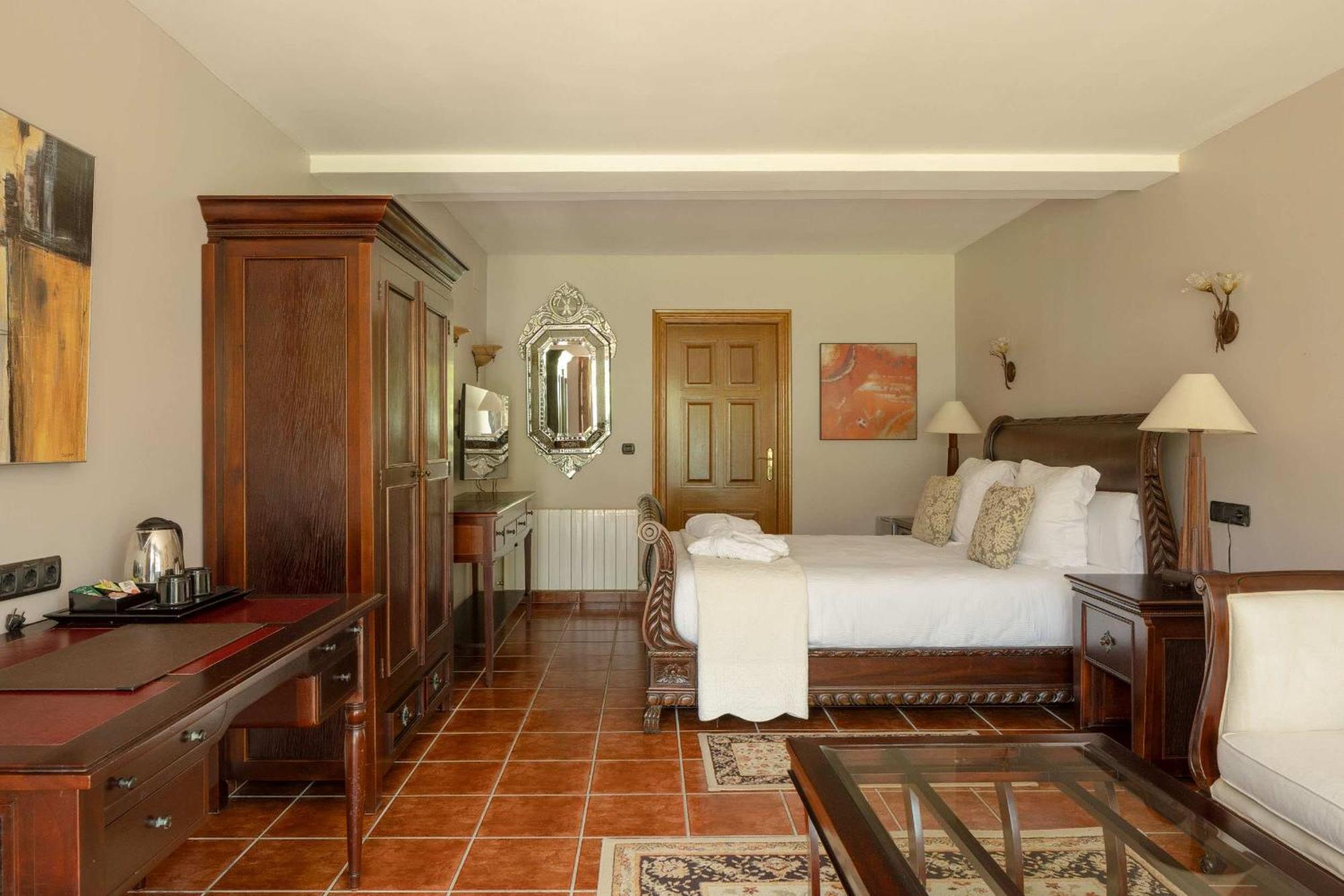 Hotel & Spa Etxegana Zeanuri ภายนอก รูปภาพ