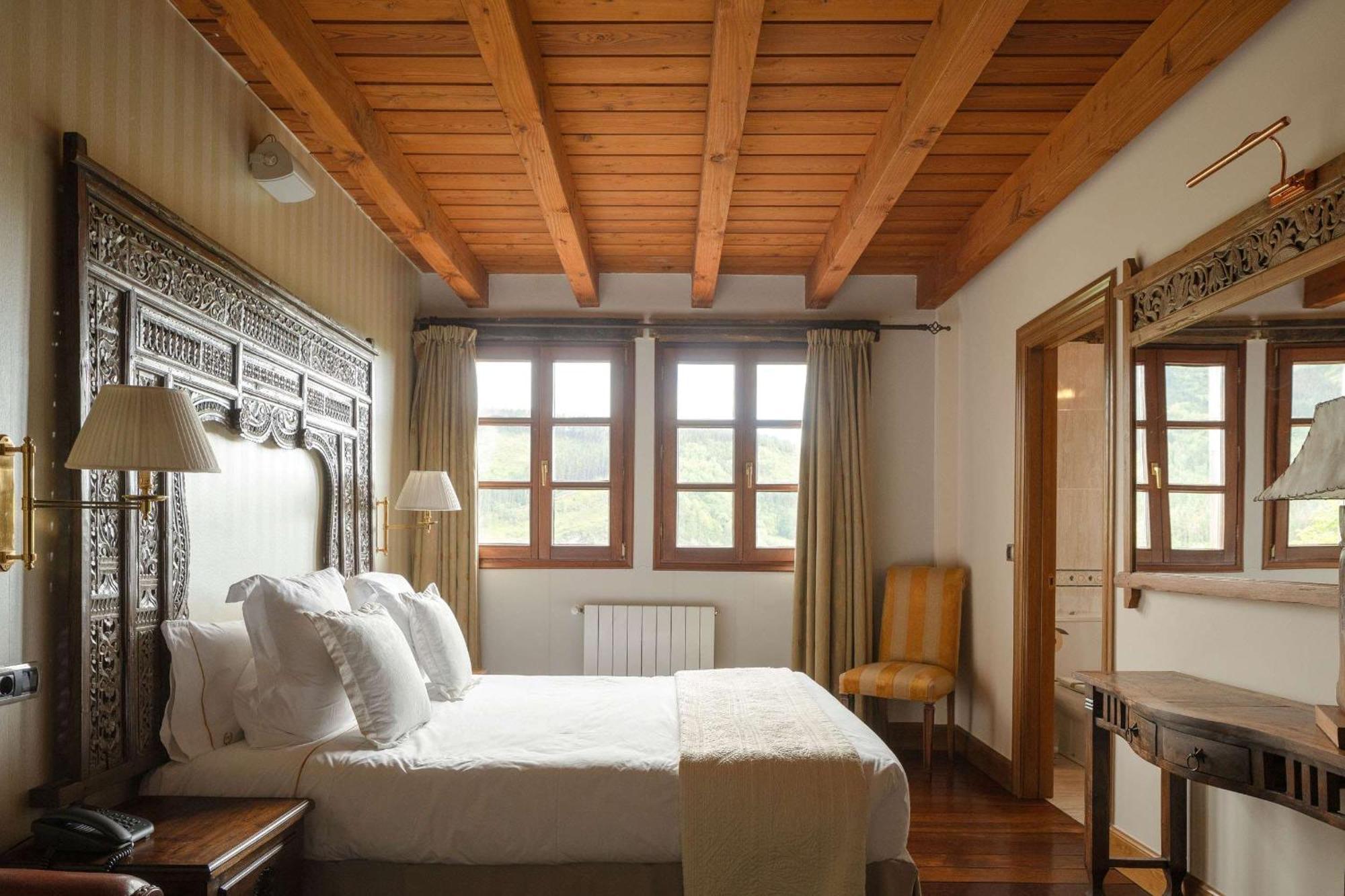 Hotel & Spa Etxegana Zeanuri ภายนอก รูปภาพ