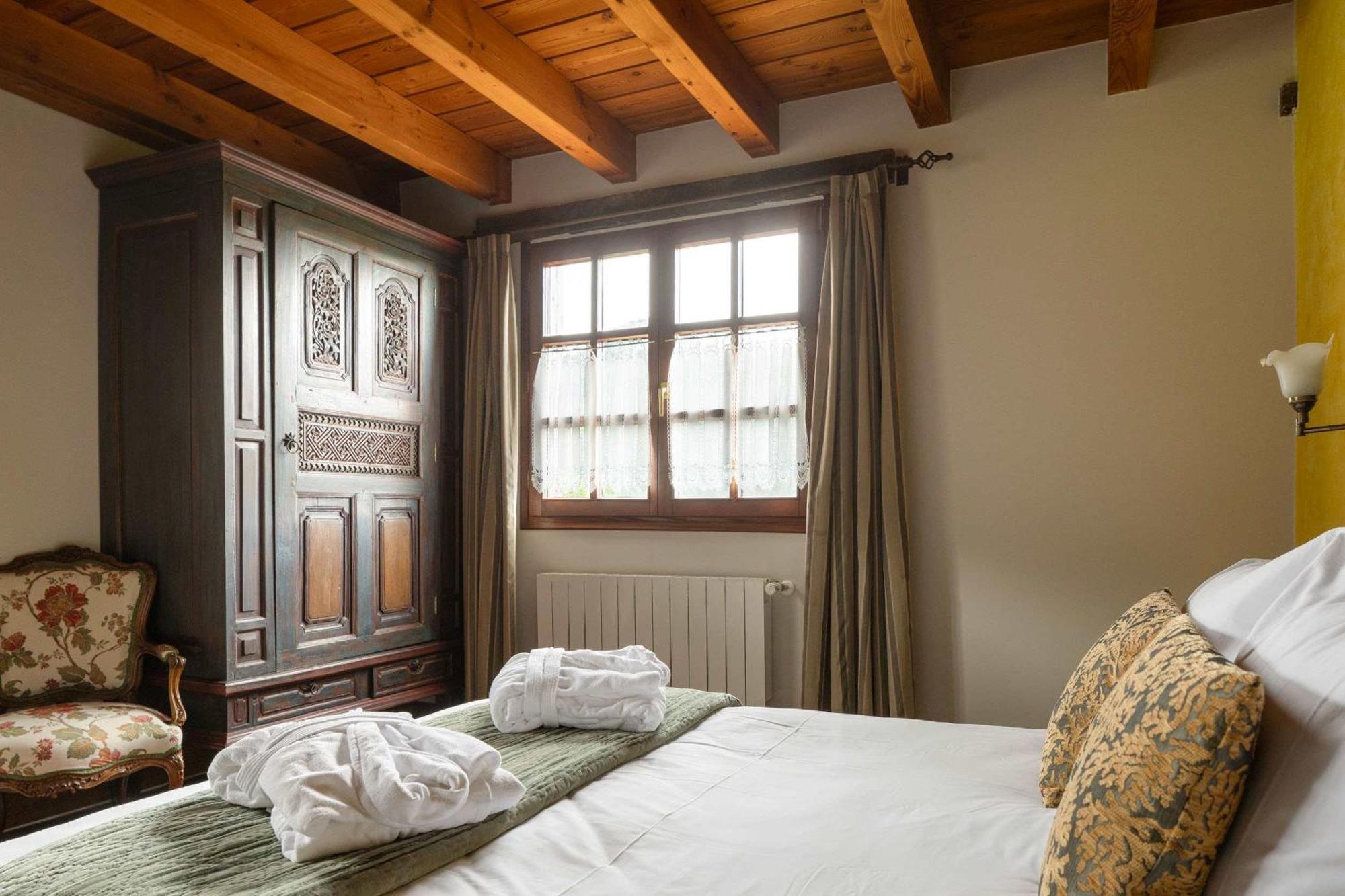 Hotel & Spa Etxegana Zeanuri ภายนอก รูปภาพ