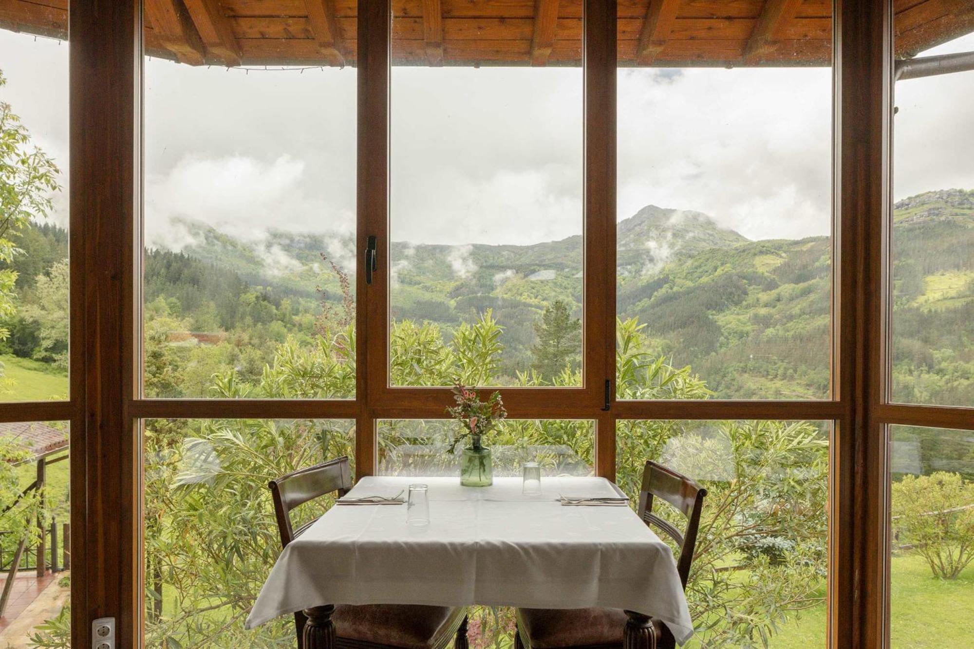 Hotel & Spa Etxegana Zeanuri ภายนอก รูปภาพ