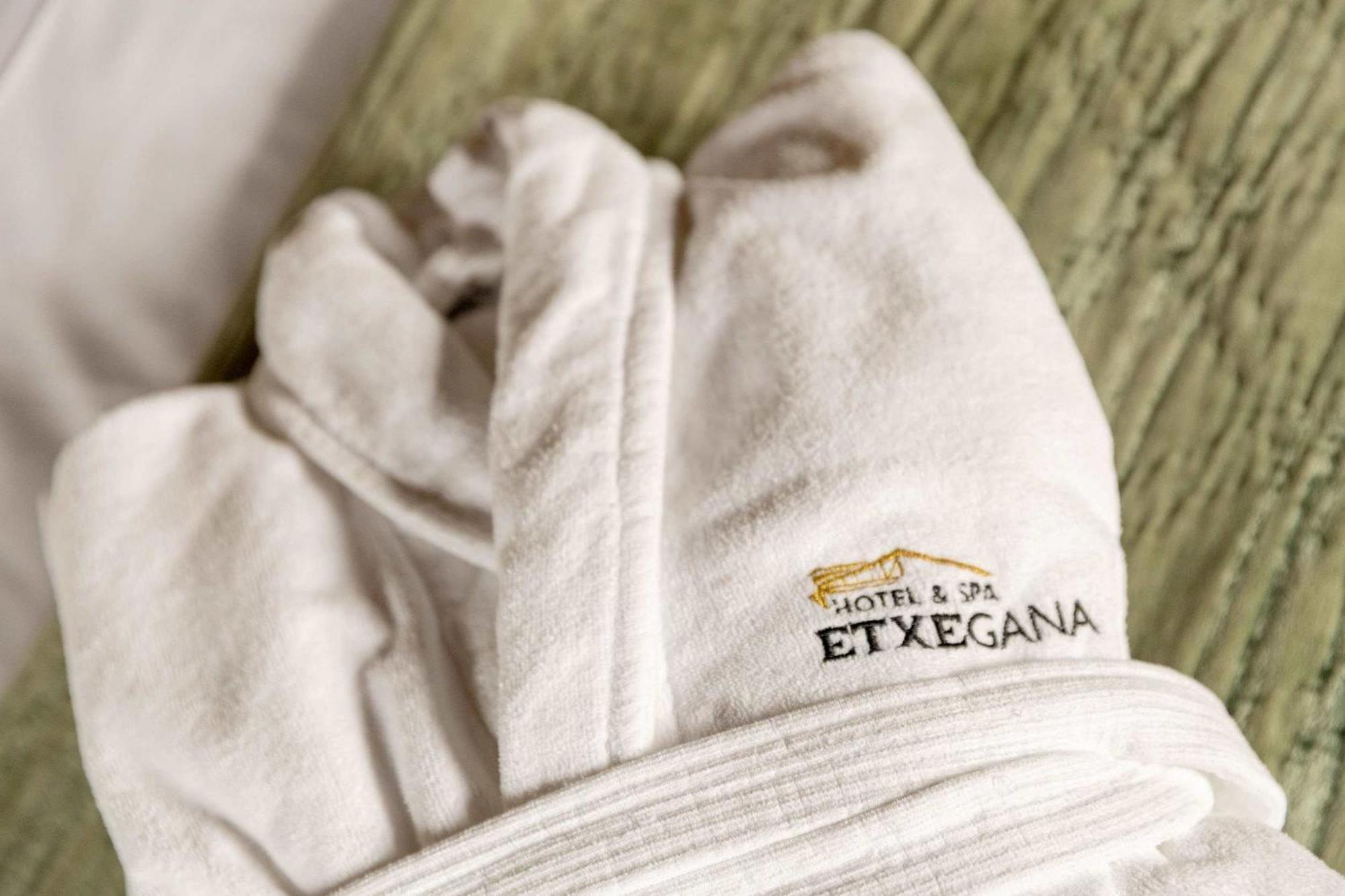 Hotel & Spa Etxegana Zeanuri ภายนอก รูปภาพ