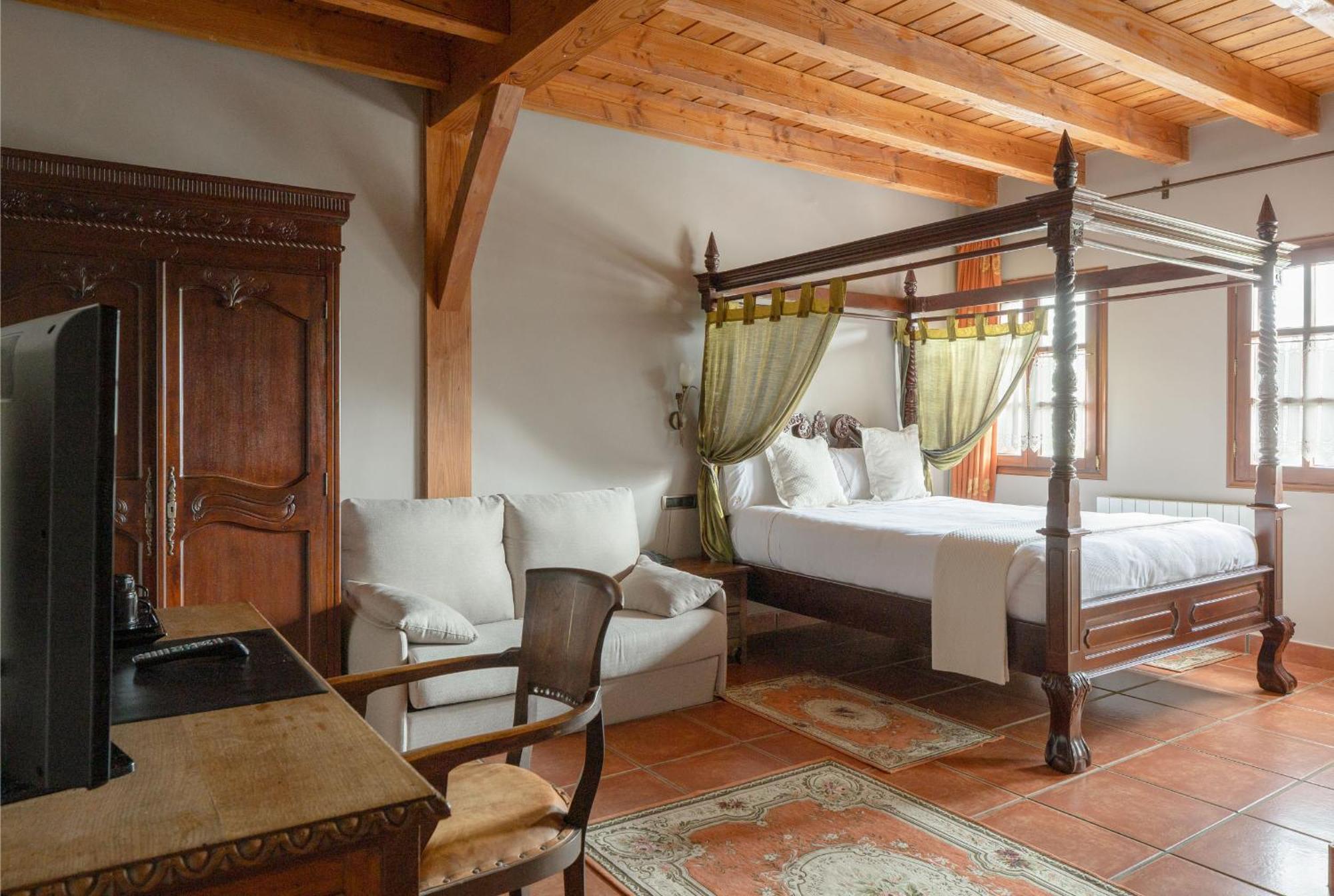 Hotel & Spa Etxegana Zeanuri ภายนอก รูปภาพ