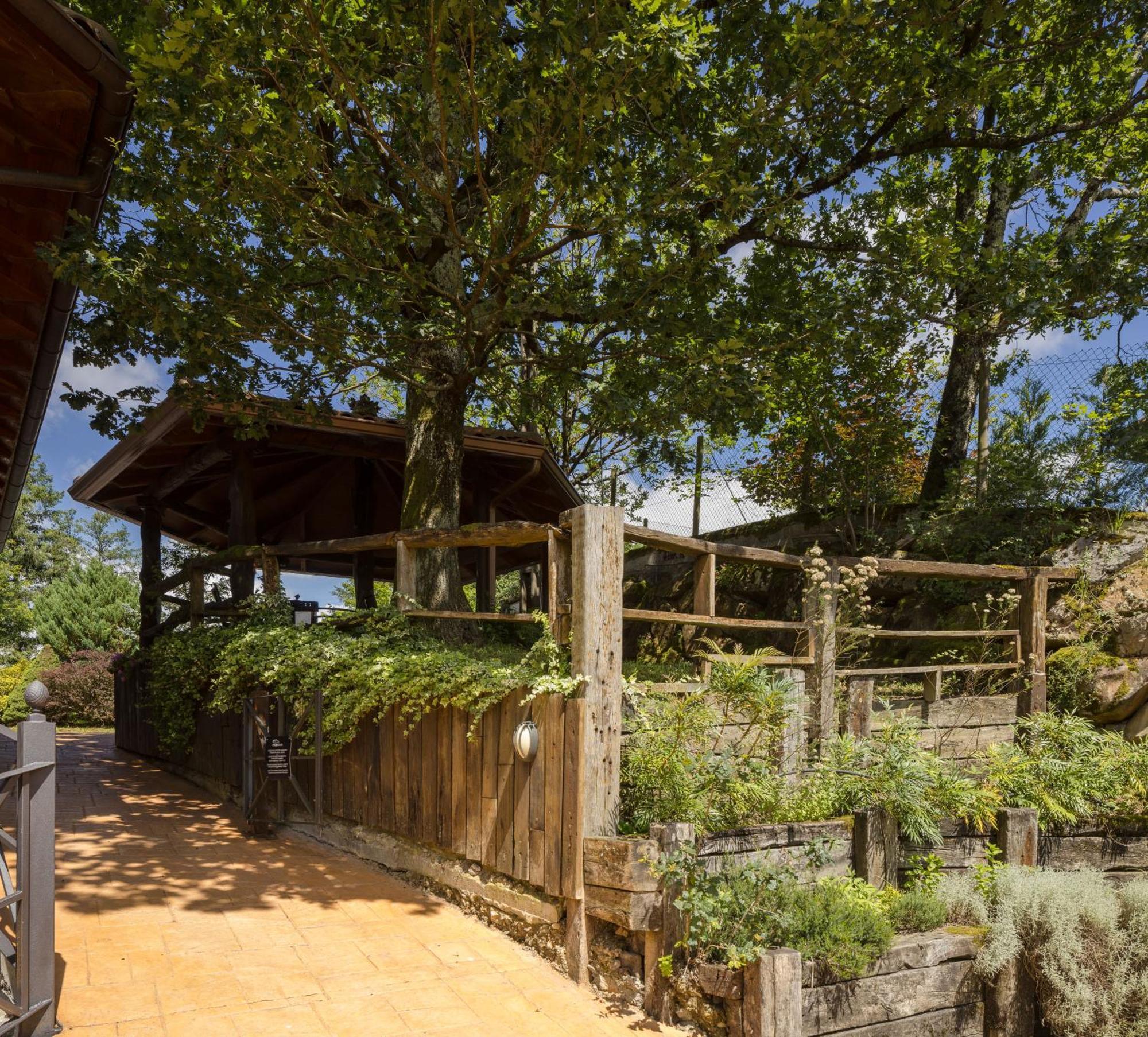 Hotel & Spa Etxegana Zeanuri ภายนอก รูปภาพ