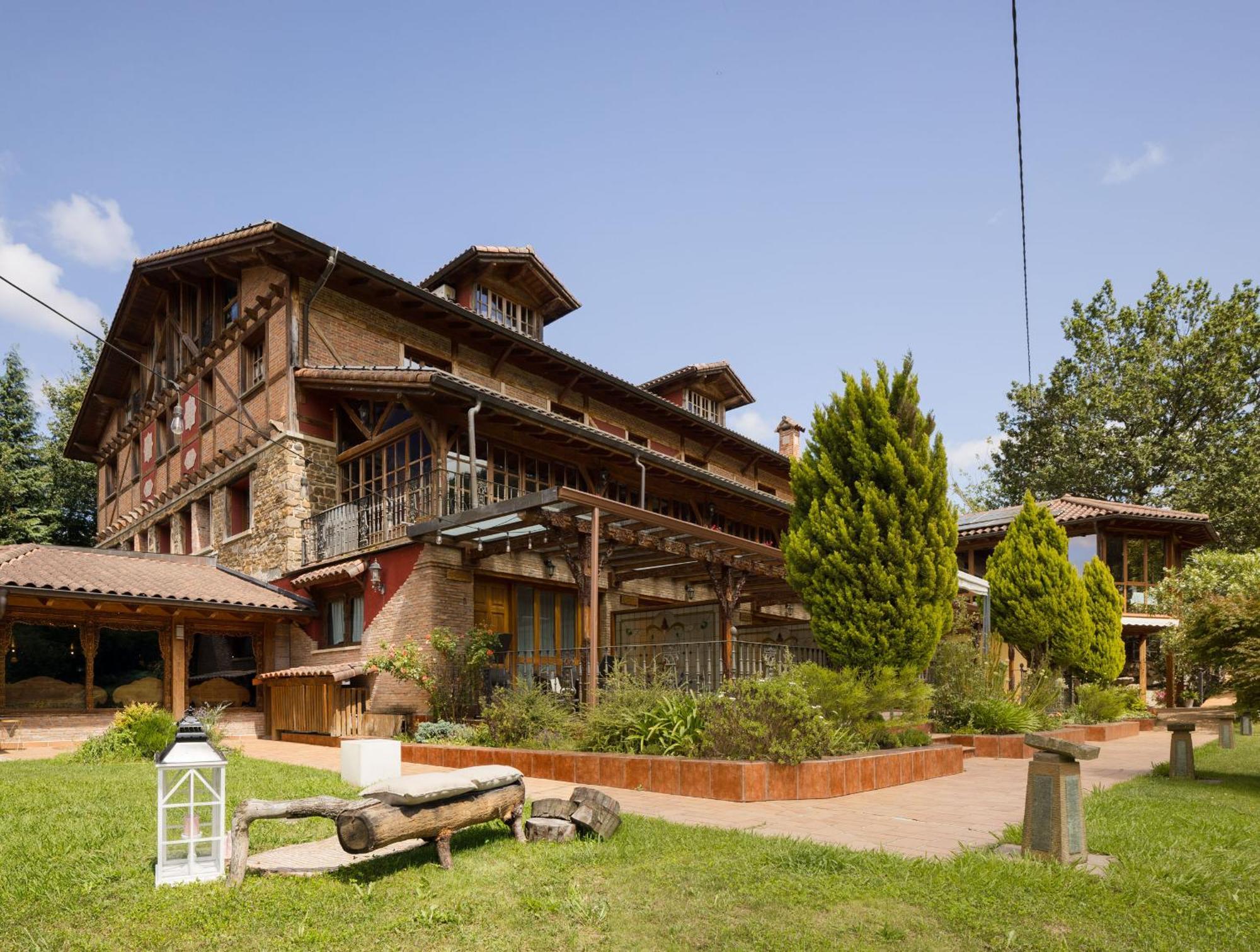 Hotel & Spa Etxegana Zeanuri ภายนอก รูปภาพ