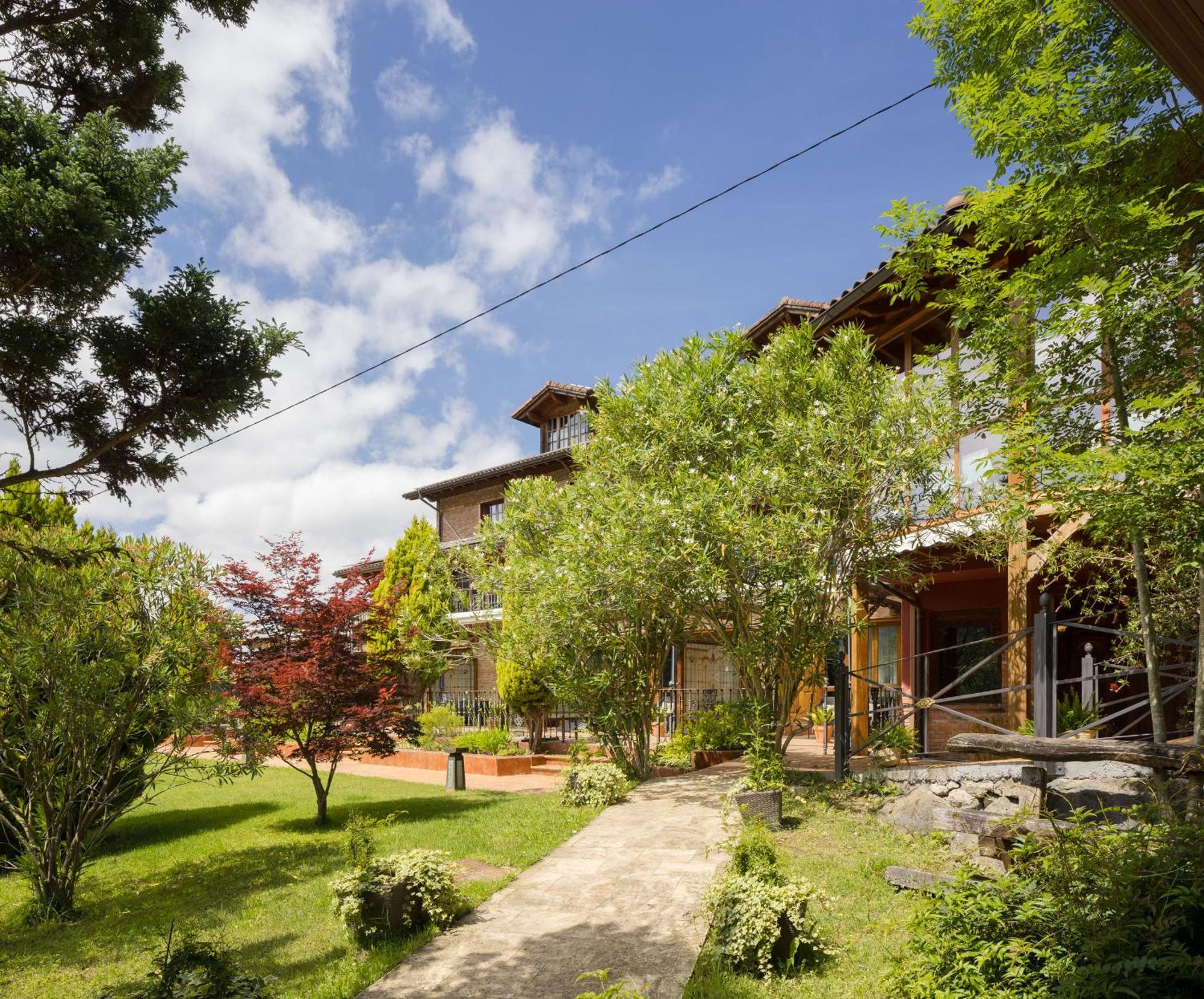 Hotel & Spa Etxegana Zeanuri ภายนอก รูปภาพ
